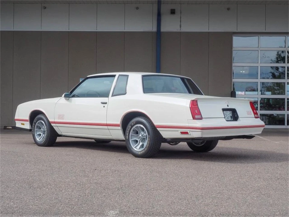 1987 Chevrolet Monte Carlo 4th Gen - Image 6 of 31