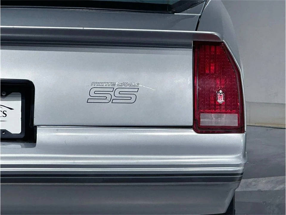 1987 Chevrolet Monte Carlo 4th Gen - Image 9 of 31