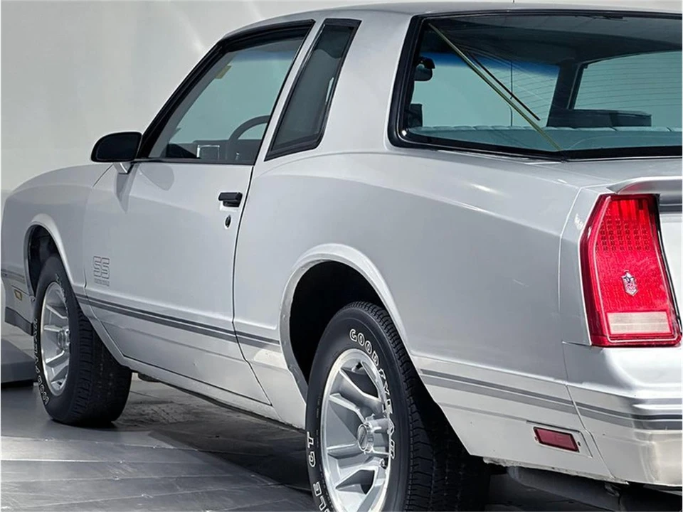 1987 Chevrolet Monte Carlo 4th Gen - Image 29 of 31