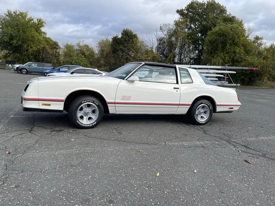 1987 Chevrolet Monte Carlo 4th Gen - Image 2 of 21