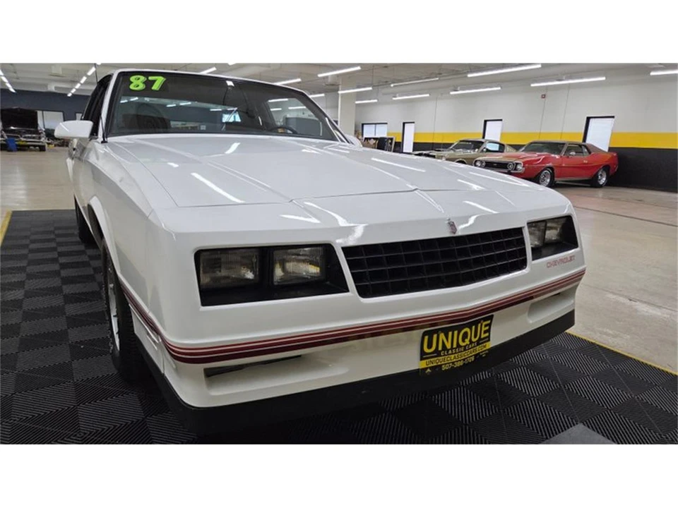 1987 Chevrolet Monte Carlo 4th Gen - Image 10 of 31