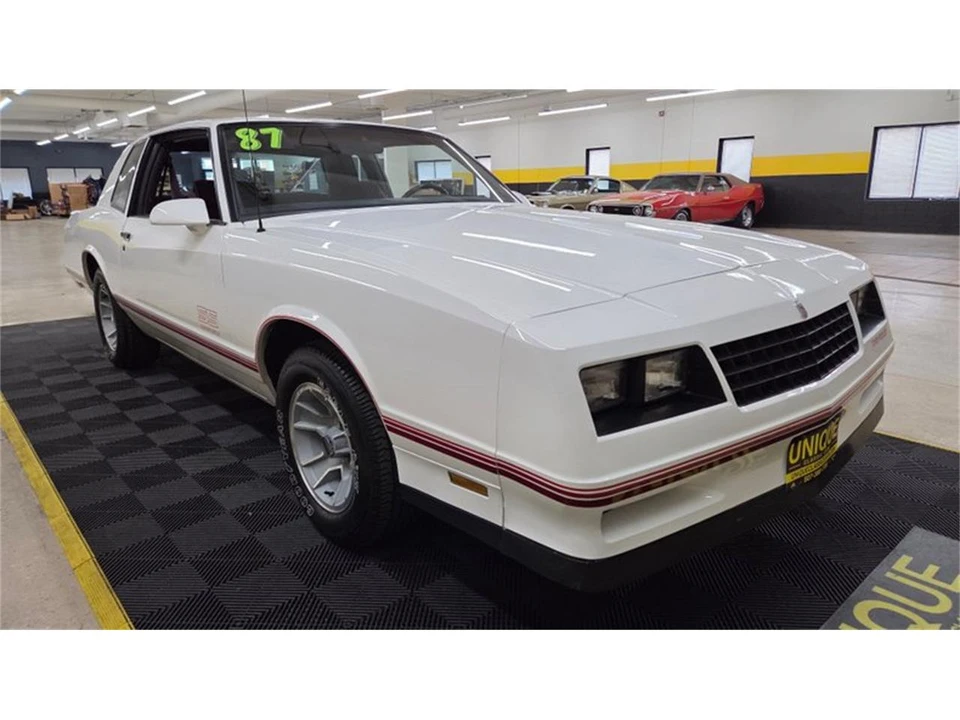 1987 Chevrolet Monte Carlo 4th Gen - Image 3 of 31