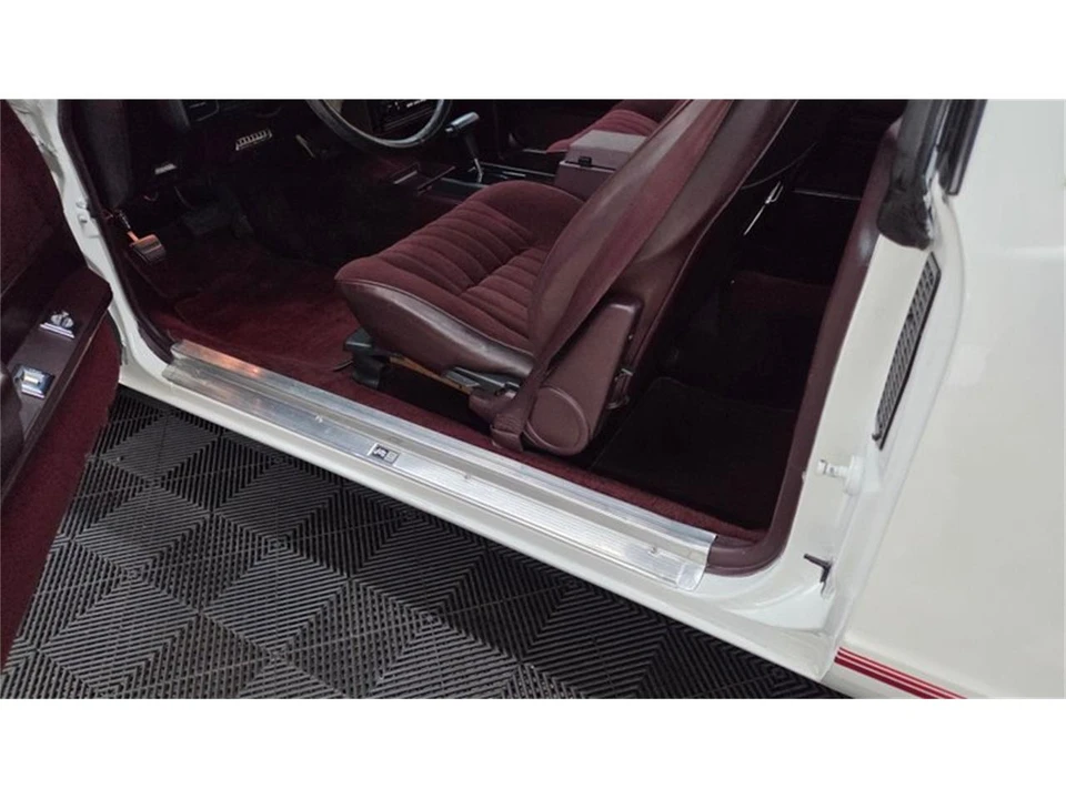 1987 Chevrolet Monte Carlo 4th Gen - Image 22 of 31