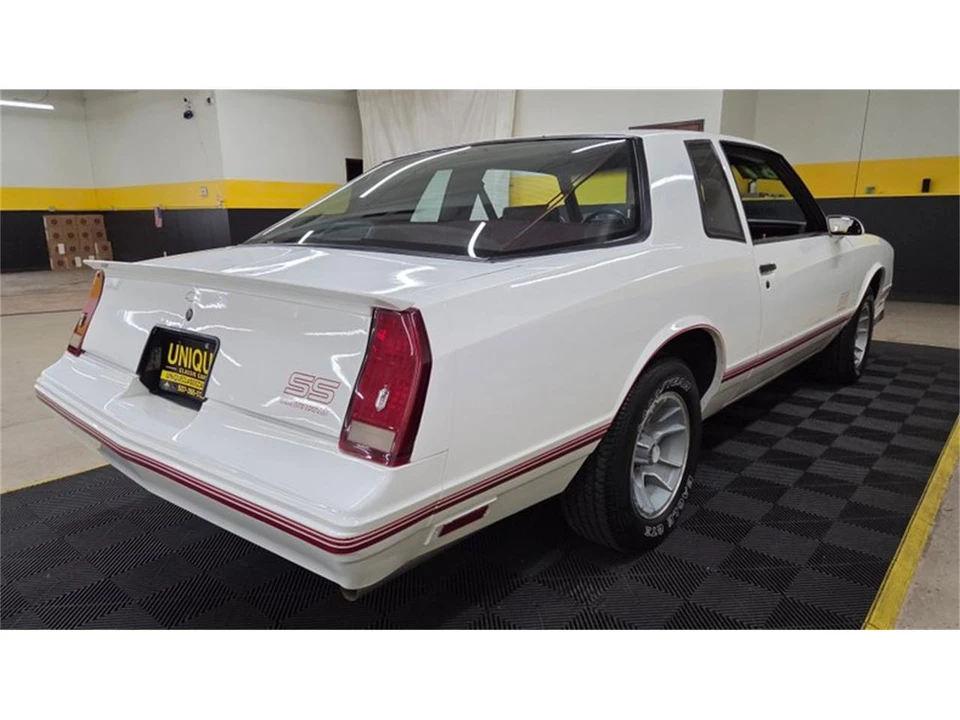 1987 Chevrolet Monte Carlo 4th Gen - Image 4 of 31