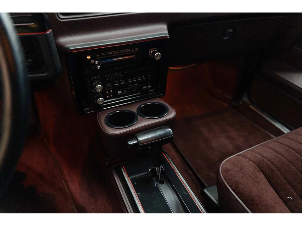 1987 Chevrolet Monte Carlo 4th Gen - Image 23 of 27