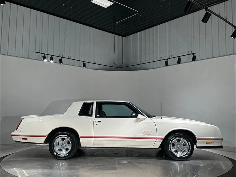 1987 Chevrolet Monte Carlo 4th Gen - Image 5 of 31