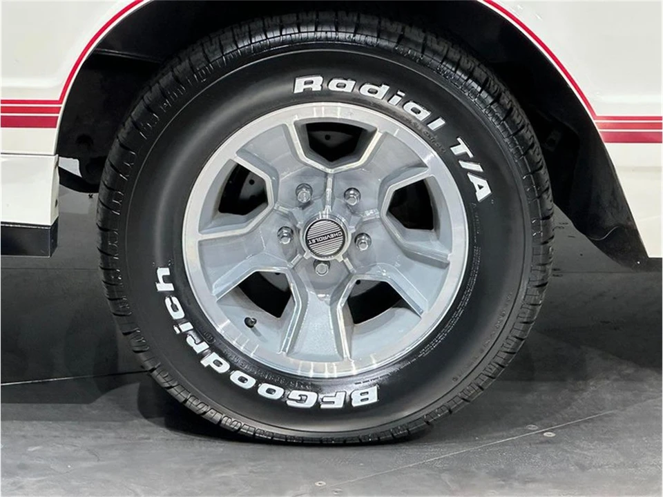 1987 Chevrolet Monte Carlo 4th Gen - Image 12 of 31