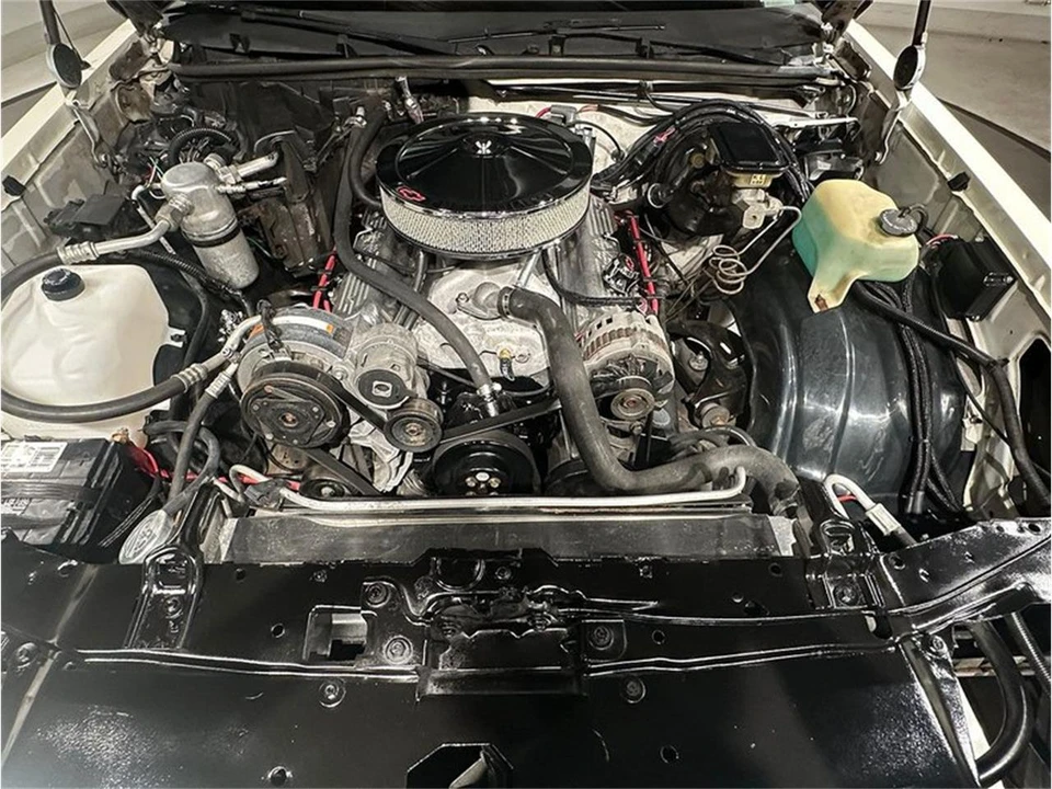 1987 Chevrolet Monte Carlo 4th Gen - Image 22 of 31