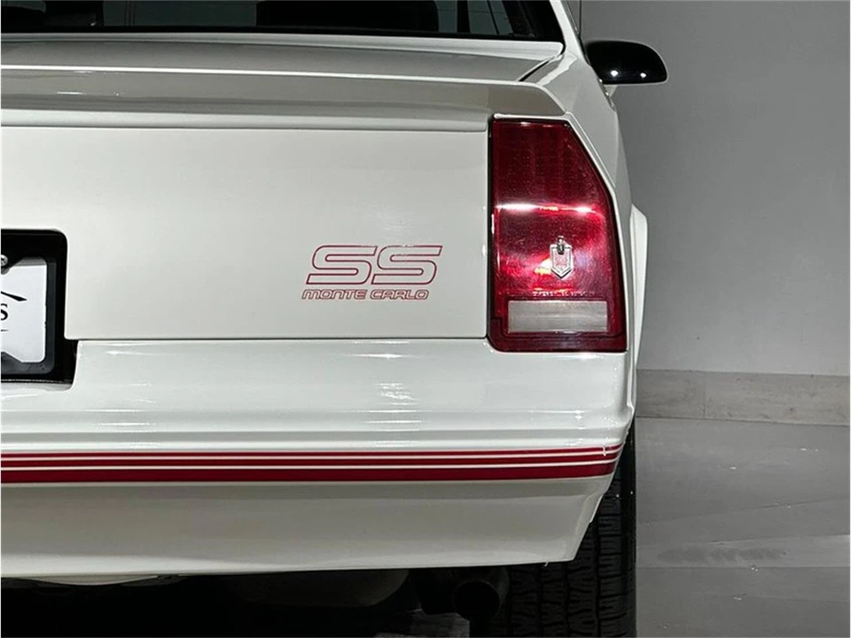 1987 Chevrolet Monte Carlo 4th Gen - Image 8 of 31
