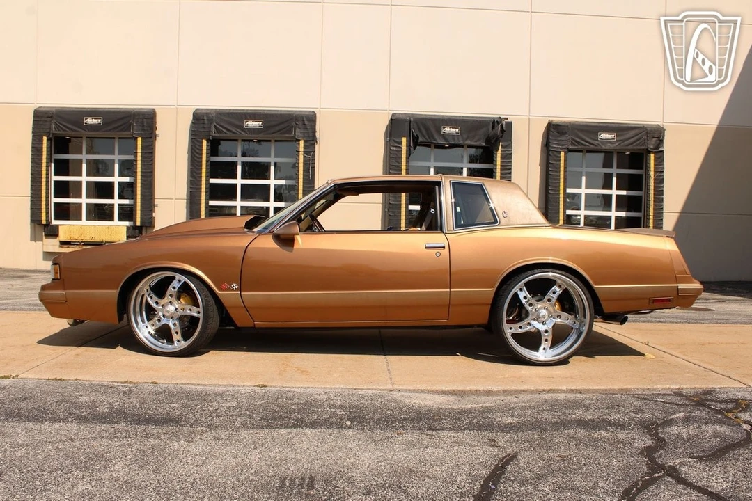 1987 Chevrolet Monte Carlo 4th Gen - Image 6 of 12
