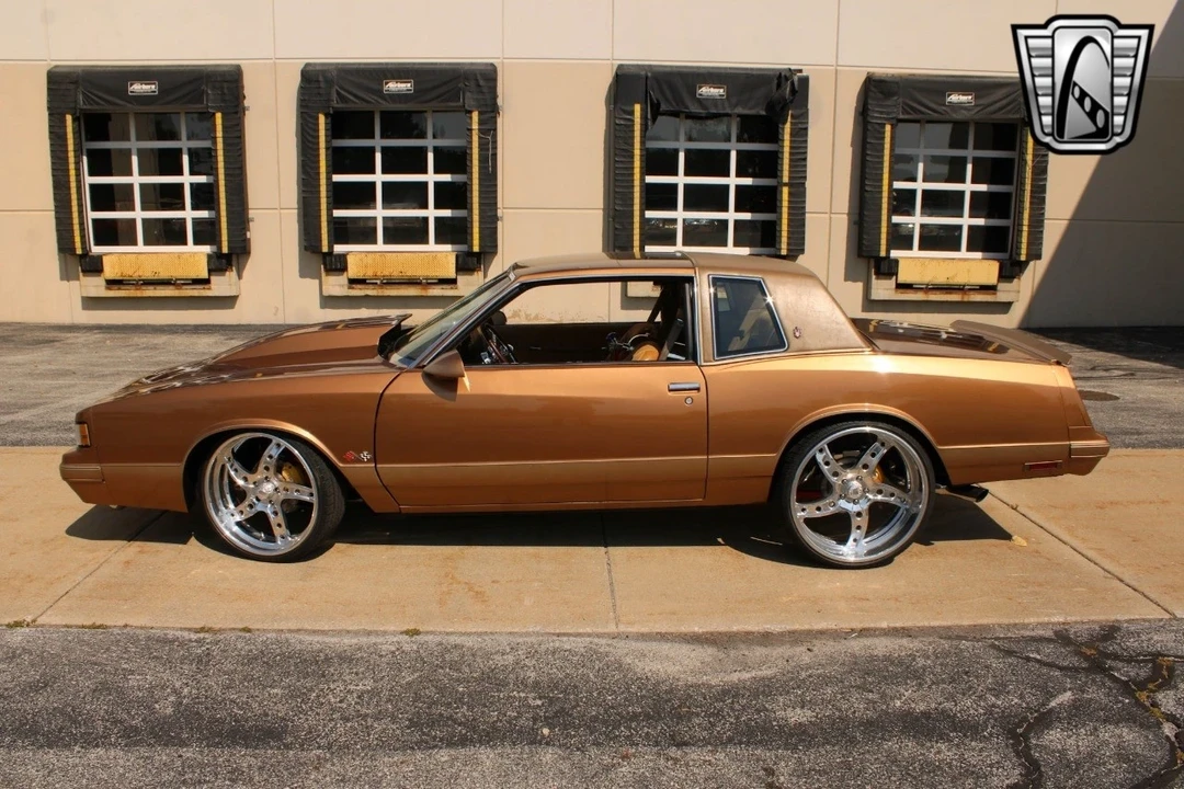1987 Chevrolet Monte Carlo 4th Gen - Image 5 of 12