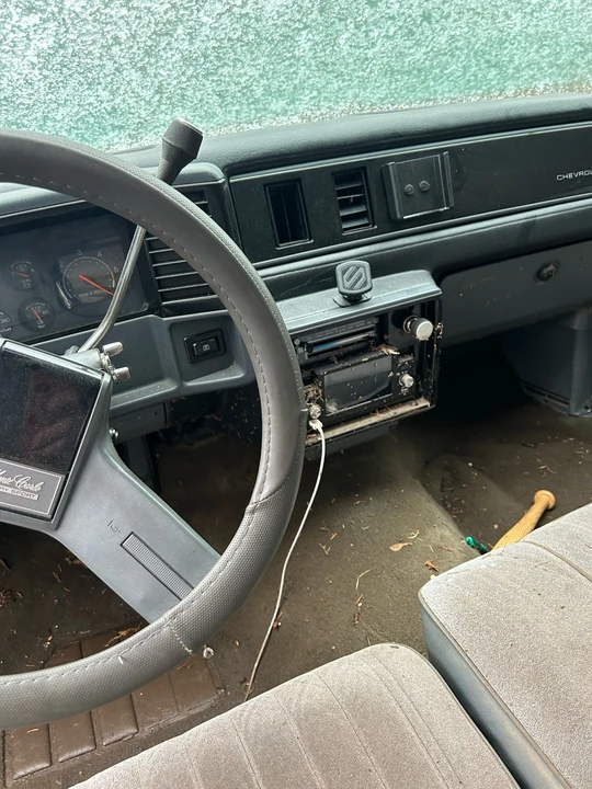 1987 Chevrolet Monte Carlo 4th Gen - Image 4 of 10