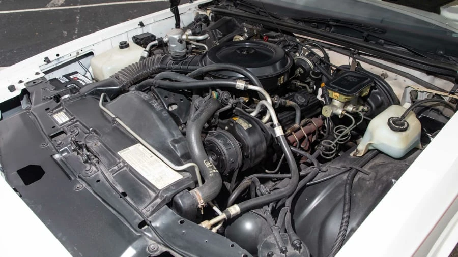 1987 Chevrolet Monte Carlo 4th Gen - Image 6 of 13