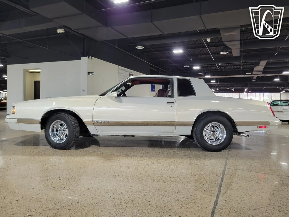 1987 Chevrolet Monte Carlo 4th Gen - Image 7 of 12