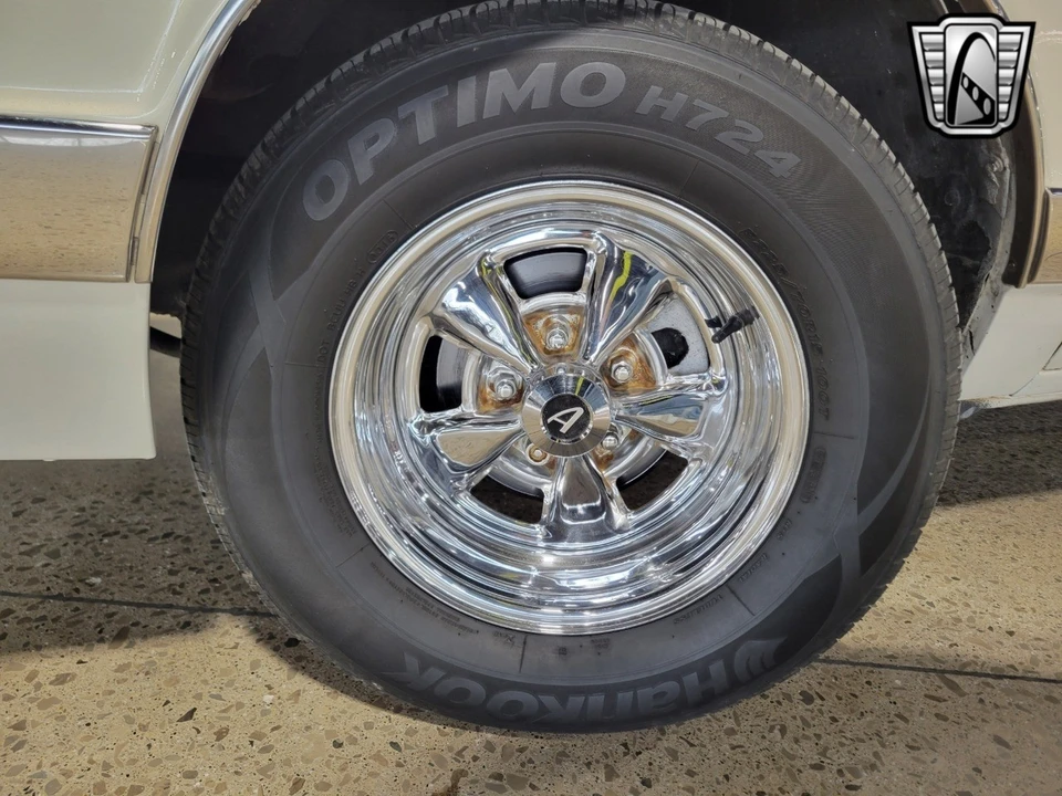 1987 Chevrolet Monte Carlo 4th Gen - Image 9 of 12