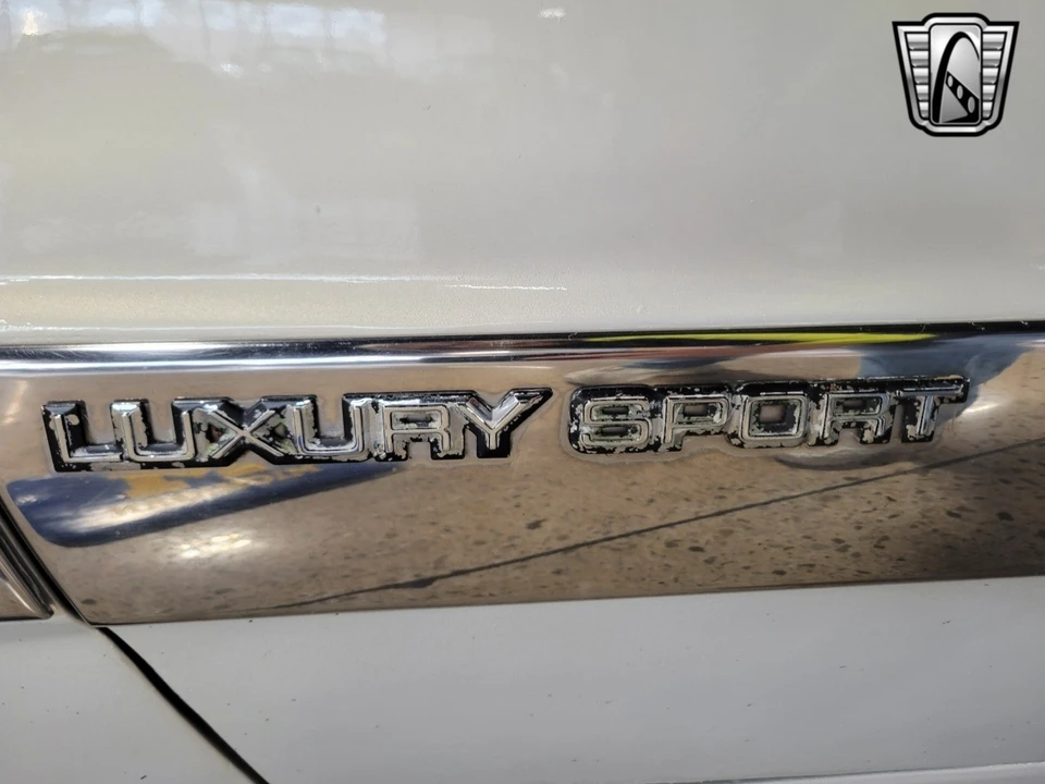 1987 Chevrolet Monte Carlo 4th Gen - Image 11 of 12