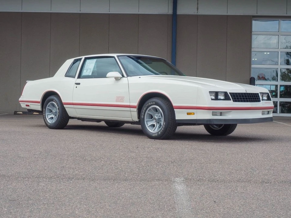 1987 Chevrolet - Image 6 of 31