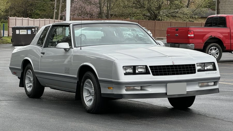 1987 Chevrolet Monte Carlo 4th Gen - Image 6 of 19