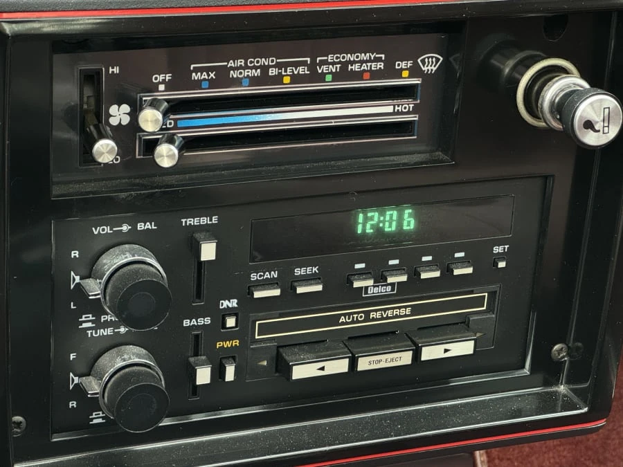1987 Chevrolet Monte Carlo 4th Gen - Image 11 of 21