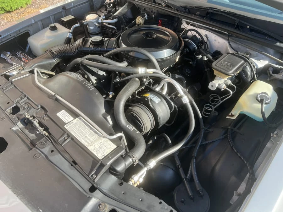 1987 Chevrolet Monte Carlo 4th Gen - Image 10 of 11