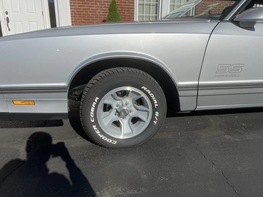 1987 Chevrolet Monte Carlo 4th Gen - Image 4 of 11