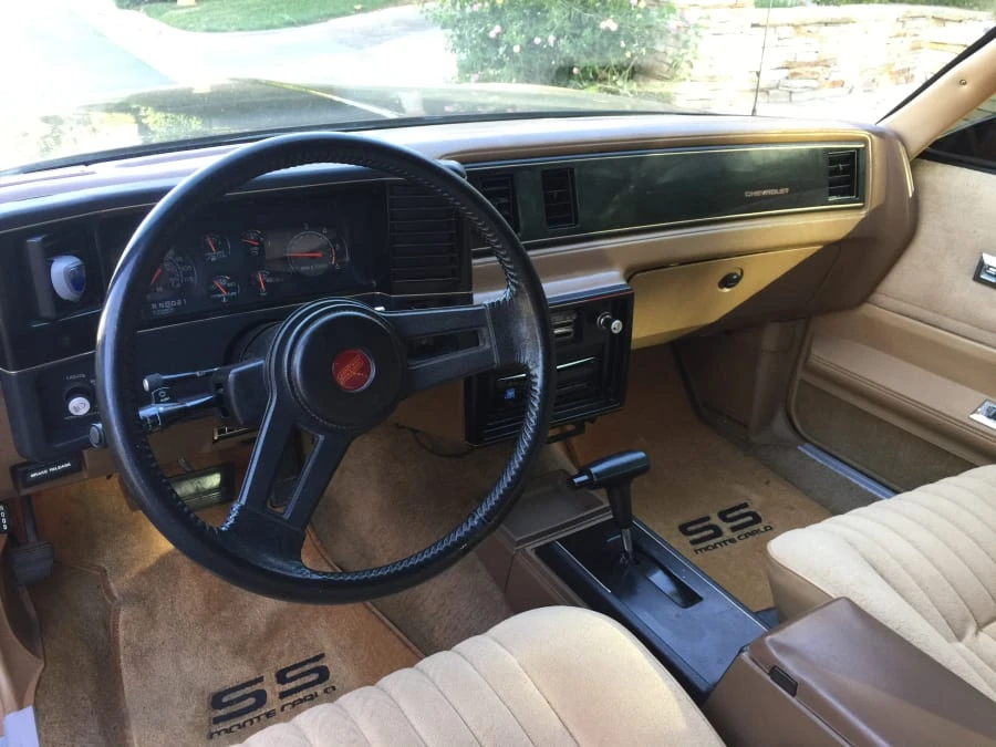1987 Chevrolet Monte Carlo 4th Gen - Image 4 of 9