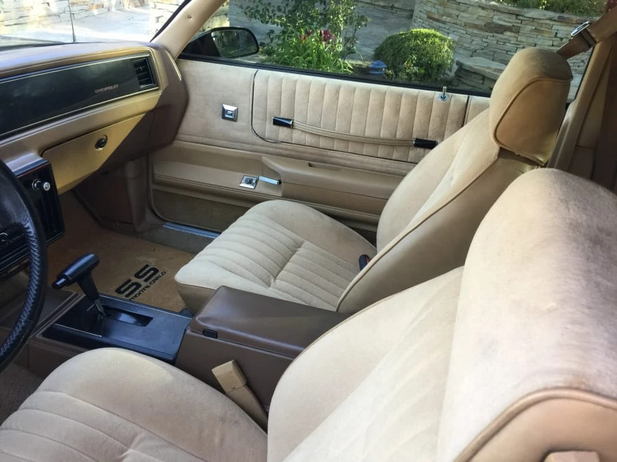 1987 Chevrolet Monte Carlo 4th Gen - Image 5 of 9