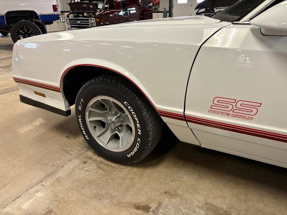 1987 Chevrolet Monte Carlo 4th Gen - Image 6 of 21