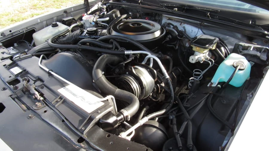 1987 Chevrolet Monte Carlo 4th Gen - Image 5 of 6