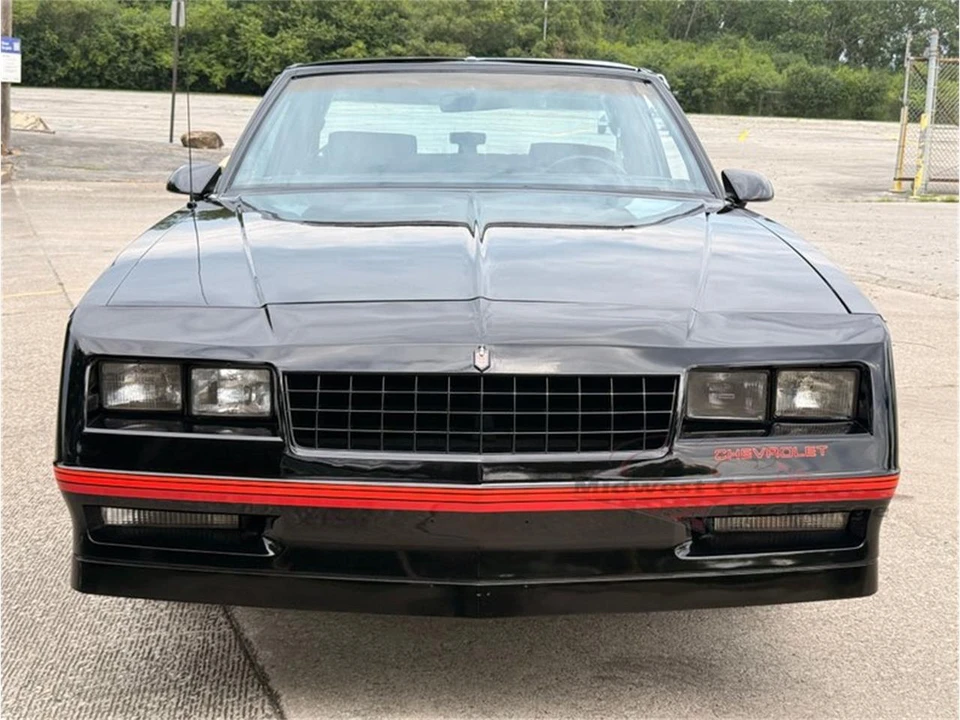 1987 Chevrolet Monte Carlo 4th Gen - Image 10 of 31