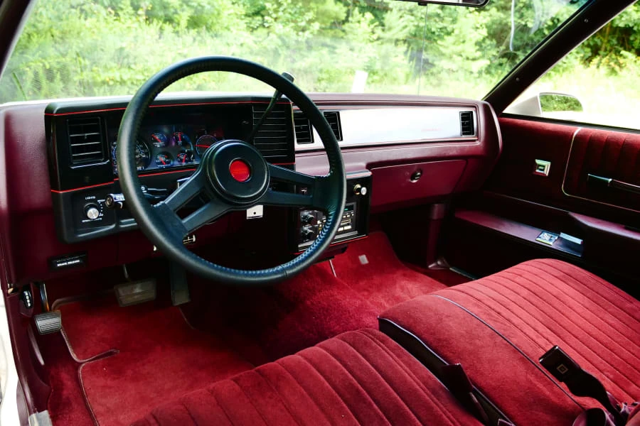 1987 Chevrolet Monte Carlo 4th Gen - Image 4 of 28