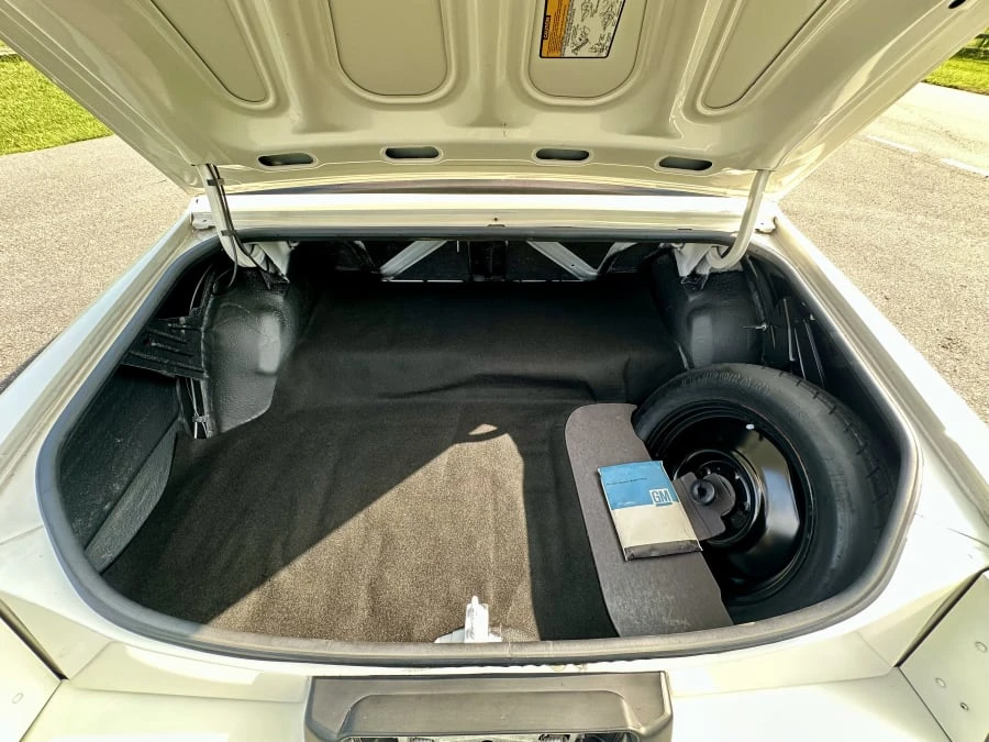 1987 Chevrolet Monte Carlo 4th Gen - Image 15 of 16