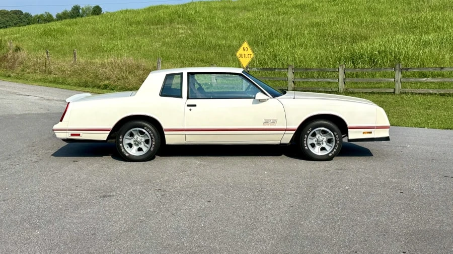 1987 Chevrolet Monte Carlo 4th Gen - Image 7 of 16