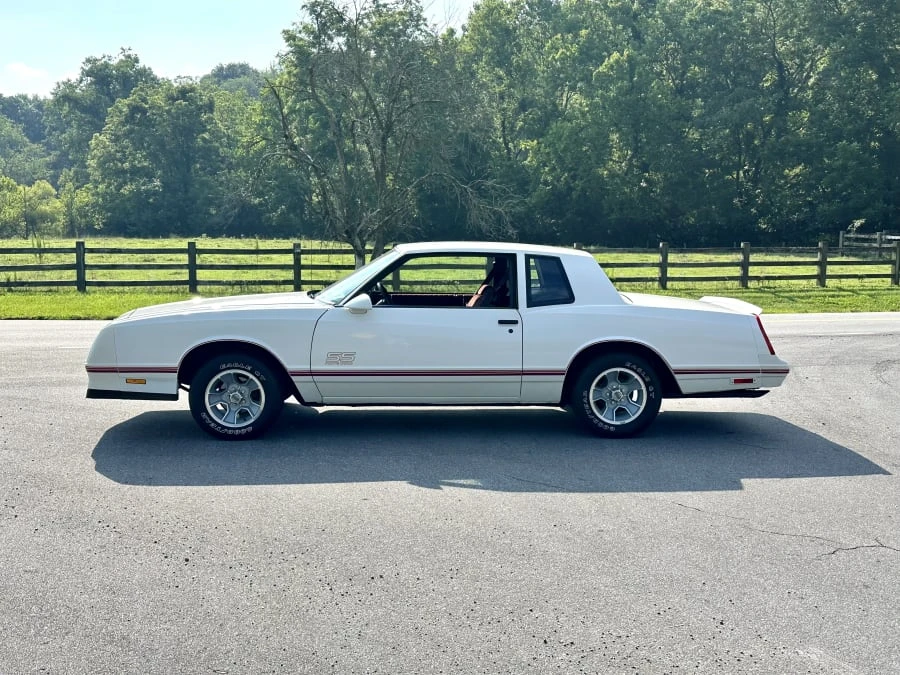 1987 Chevrolet Monte Carlo 4th Gen - Image 2 of 16