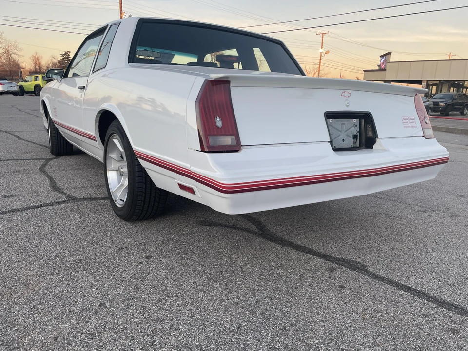 1987 Chevrolet Monte Carlo 4th Gen - Image 19 of 31