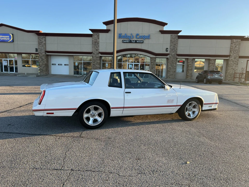 1987 Chevrolet Monte Carlo 4th Gen - Image 30 of 31