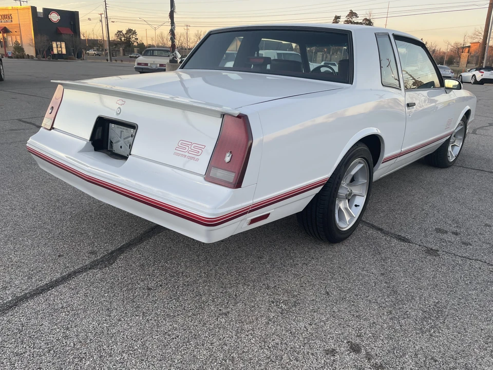 1987 Chevrolet Monte Carlo 4th Gen - Image 27 of 31