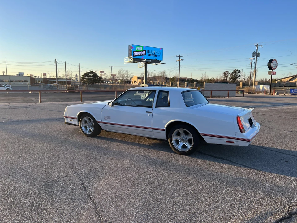 1987 Chevrolet Monte Carlo 4th Gen - Image 15 of 31