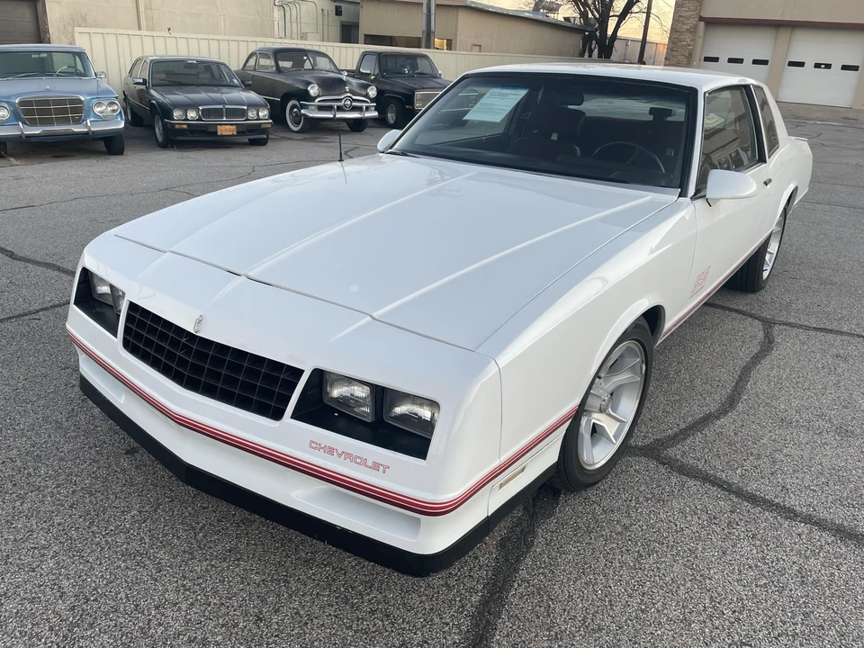 1987 Chevrolet Monte Carlo 4th Gen - Image 9 of 31