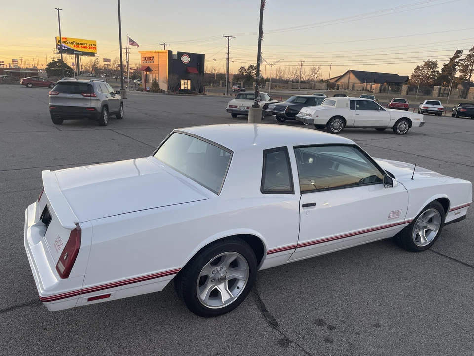 1987 Chevrolet Monte Carlo 4th Gen - Image 29 of 31