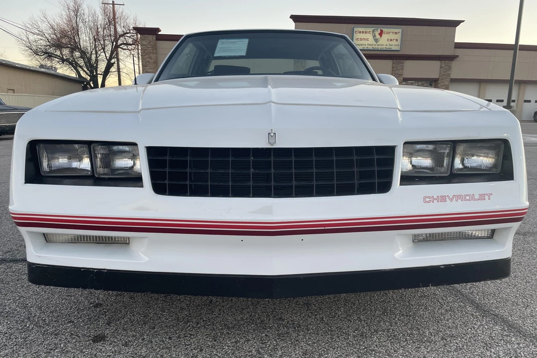 1987 Chevrolet Monte Carlo 4th Gen - Image 2 of 31