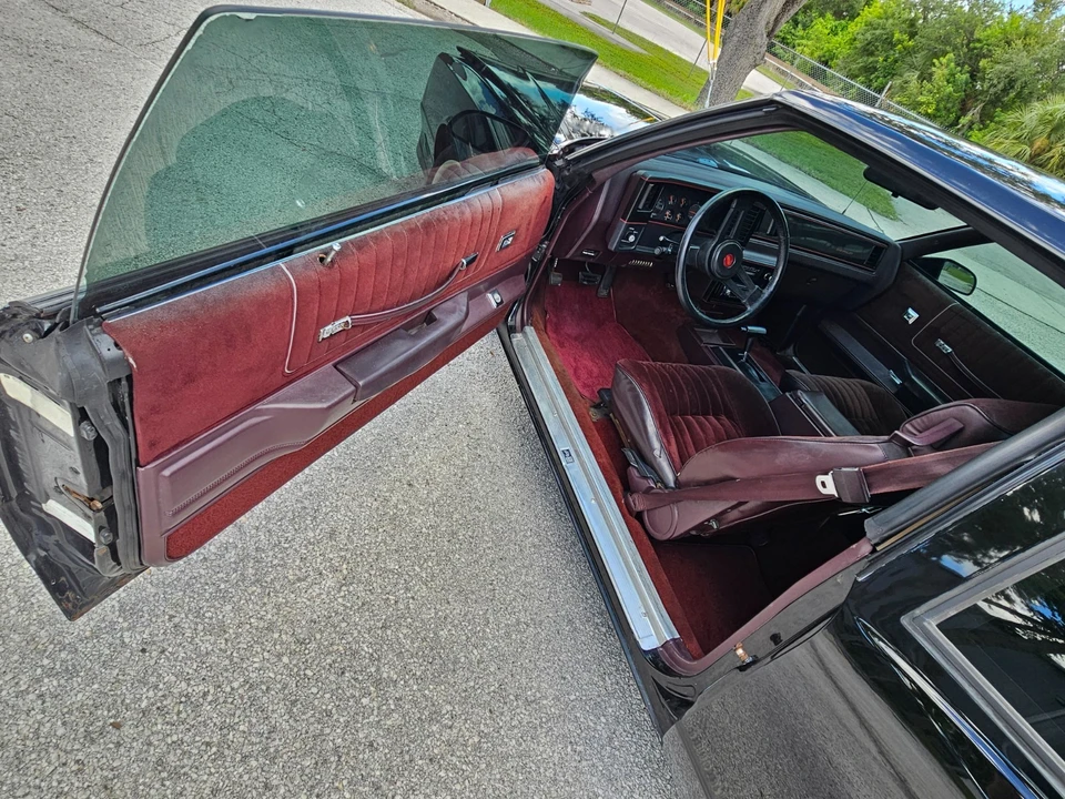 1987 Chevrolet Monte Carlo 4th Gen - Image 10 of 20