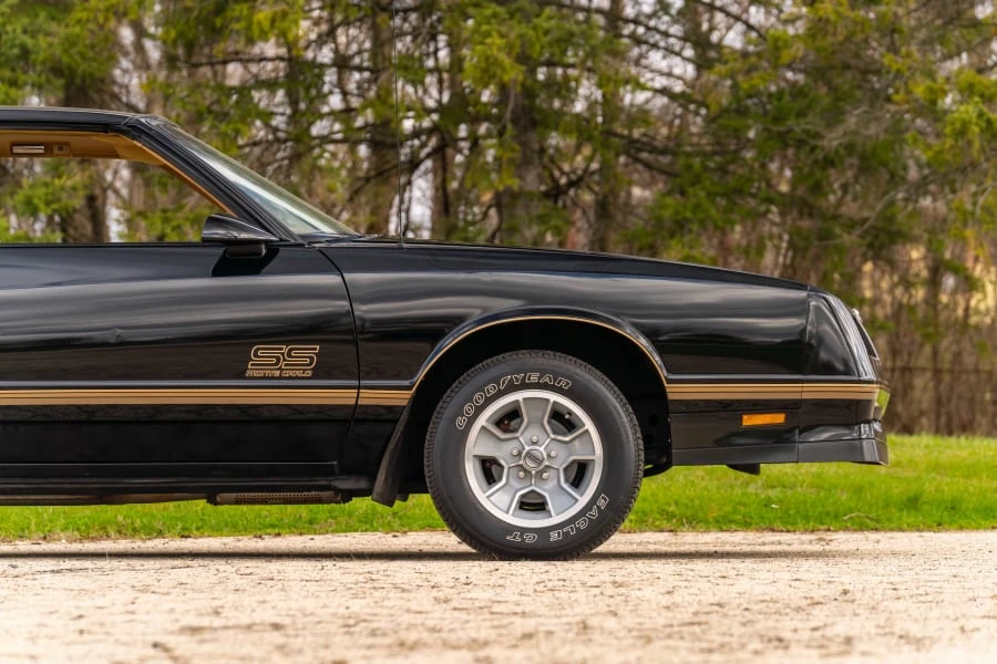 1987 Chevrolet Monte Carlo 4th Gen - Image 11 of 25