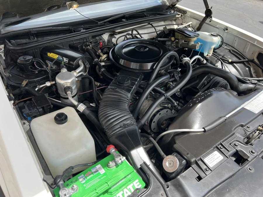 1987 Chevrolet Monte Carlo 4th Gen - Image 9 of 10