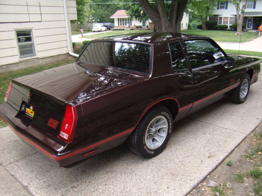 1987 Chevrolet Monte Carlo 4th Gen - Image 2 of 8