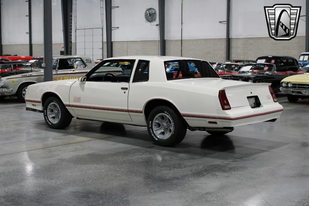 1987 Chevrolet Monte Carlo 4th Gen - Image 4 of 12