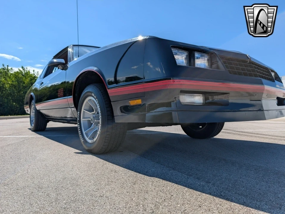 1987 Chevrolet Monte Carlo 4th Gen - Image 10 of 21