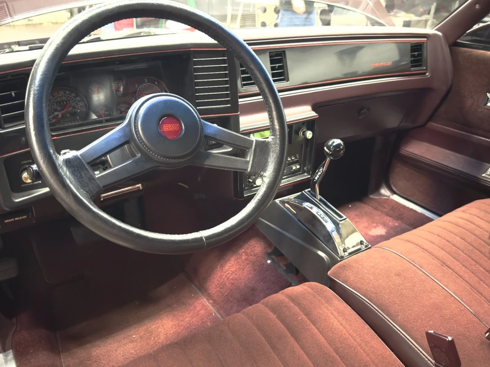 1987 Chevrolet Monte Carlo 4th Gen - Image 11 of 20