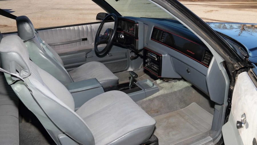 1987 Chevrolet Monte Carlo 4th Gen - Image 5 of 12