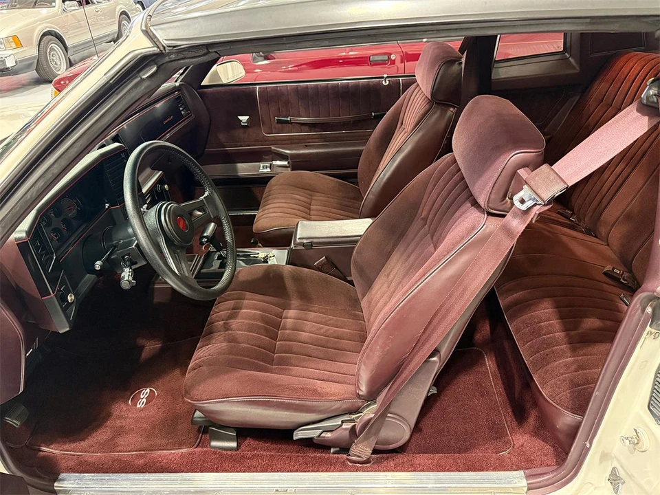 1987 Chevrolet Monte Carlo 4th Gen - Image 17 of 31